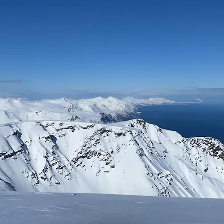 Great And Idyllic At Sjursnes * ترومسو